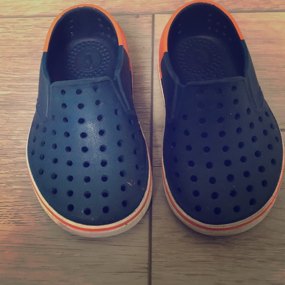 Two toned native toddler boy’s shoes
